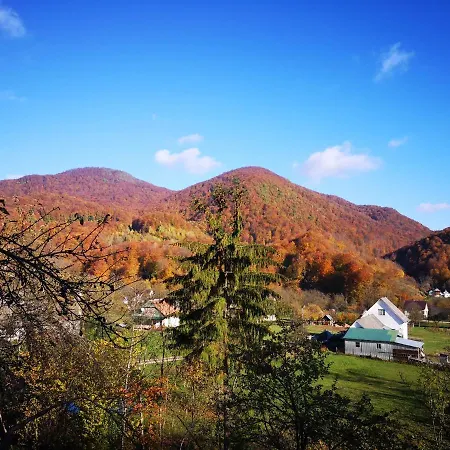 House Menchul * Mala Uhol'ka