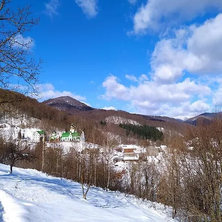 House Menchul Mala Uhol'ka