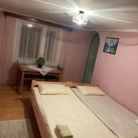 House Menchul Lejlighed *