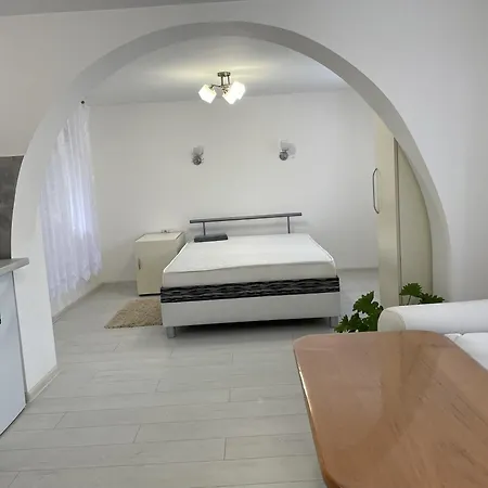 House Menchul Apartmán *