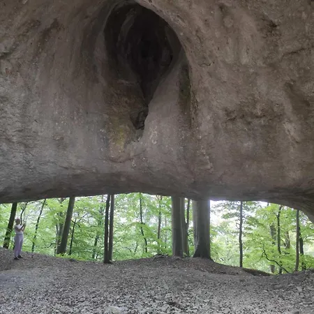 House Menchul Apartmán