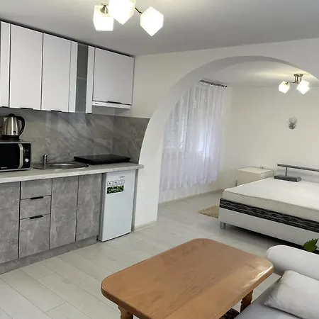 House Menchul Apartamento Mala Uhol'ka